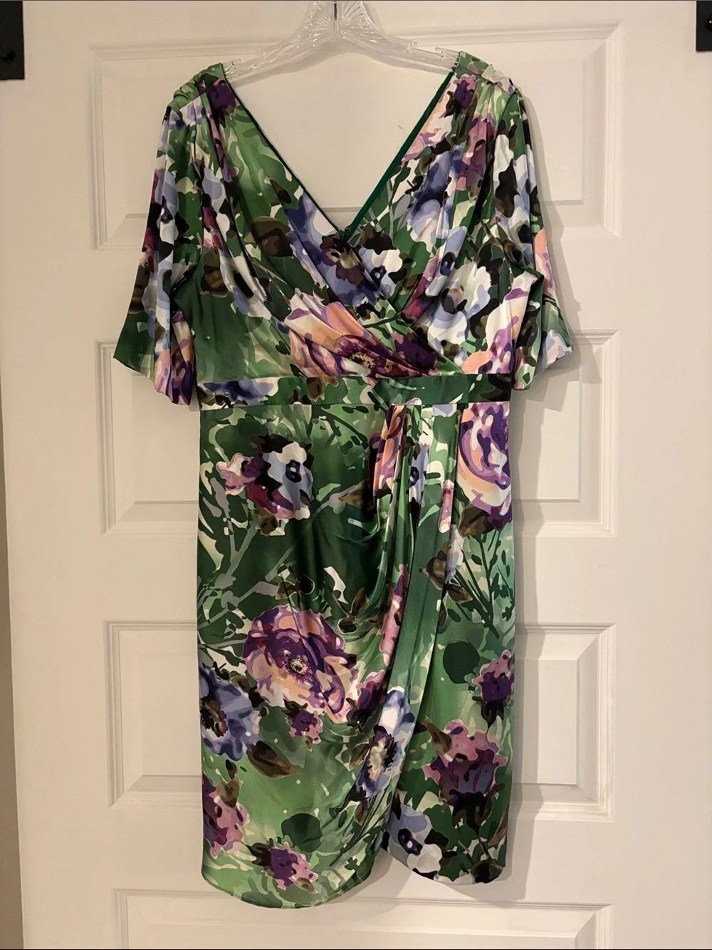 St. John Short Sleeved Watercolor Floral Silk Dress